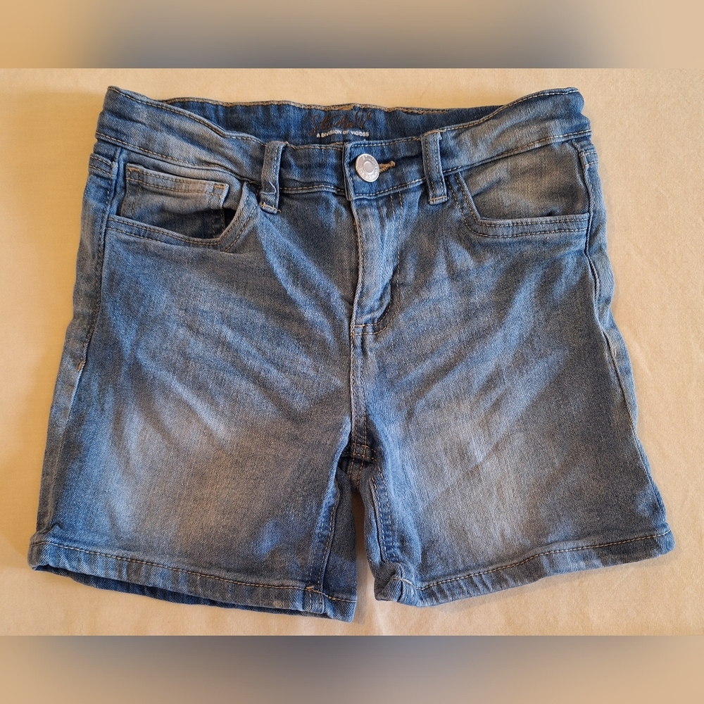 ⛱️STUDIO V by VIGOSS denim shorts. Size 14